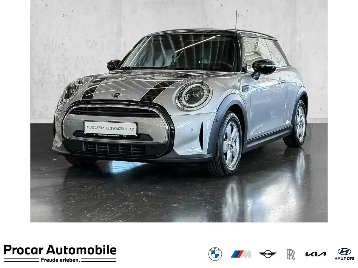 Gebraucht Mini Cooper Essential 136 PS (100 kW) 2023 Kleinwagen