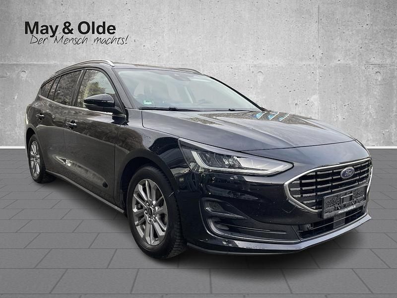 Gebraucht Ford Focus Titanium 116 PS (85 kW) 2023 Schwarz Kombi