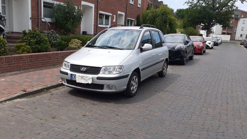 Silber Gebraucht 2007 Hyundai Matrix GLS Van / Kleinbus | 990 € (Guter Preis) - Bild 1/4
