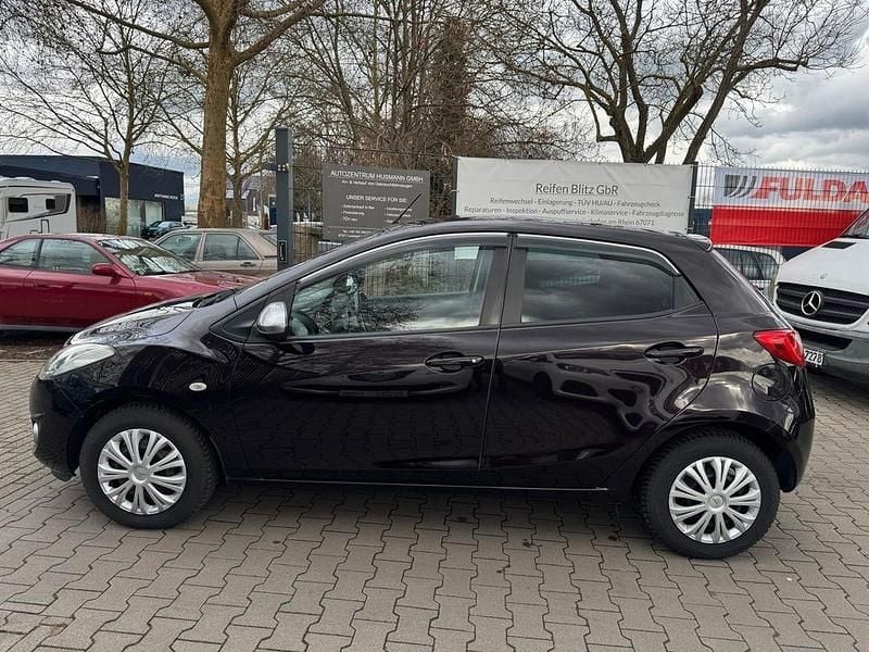 Gebraucht Mazda 2 84 PS (61 kW) 2014 Violett Limousine
