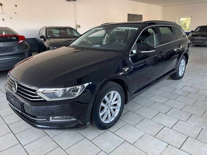 Schwarz Gebraucht 2018 VW Passat Comfortline Kombi | 11.950 € (Superpreis) - Bild 1/4