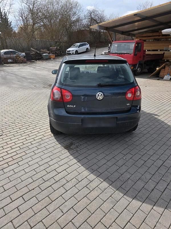 Gebraucht VW Golf IV 102 PS (75 kW) 2005 Blau Limousine