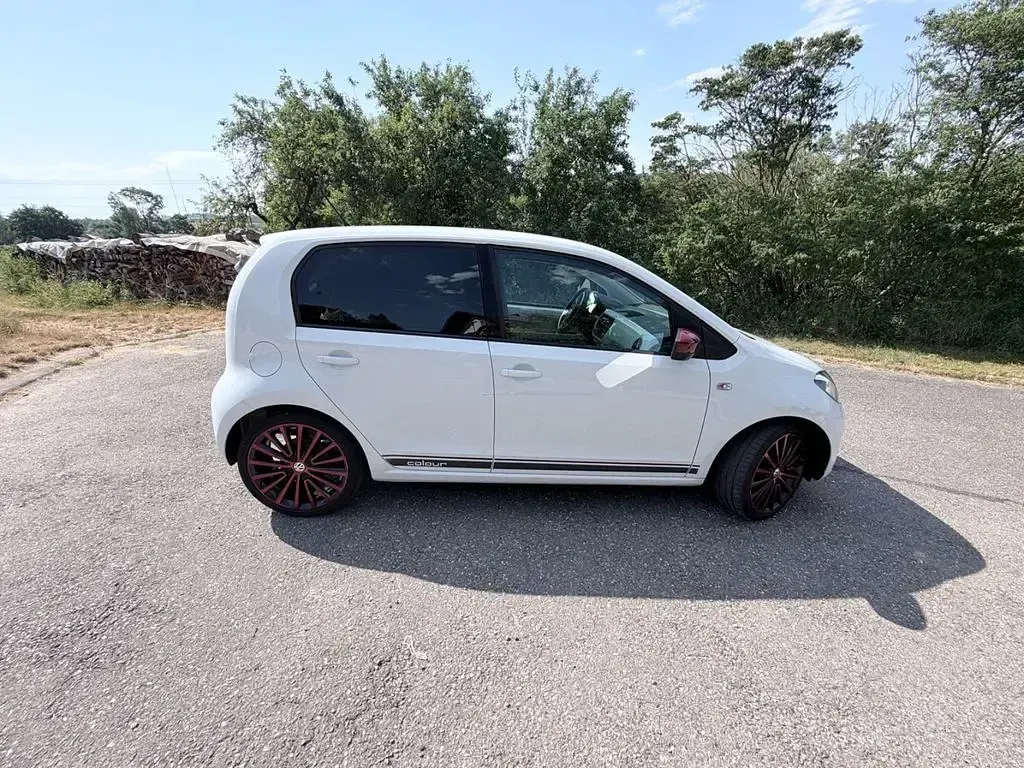 Gebraucht VW up! high up! 75 PS (55 kW) 2016 Weiß Kleinwagen