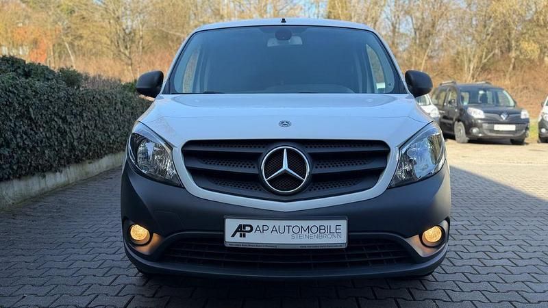 Gebraucht Mercedes Citan 109 95 PS (69 kW) 2020 Weiß Van / Kleinbus