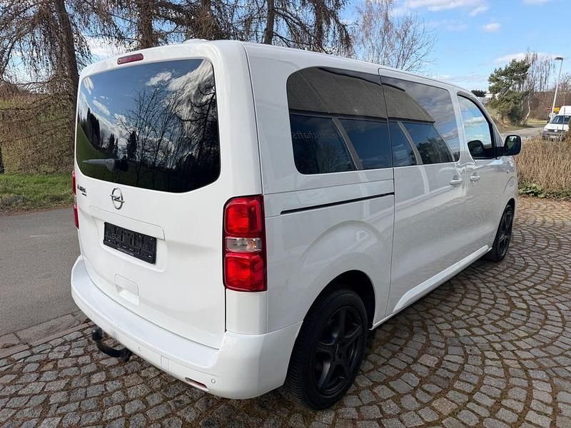 Gebraucht Opel Zafira Life Edition 177 PS (130 kW) 2019 Weiß Van / Kleinbus
