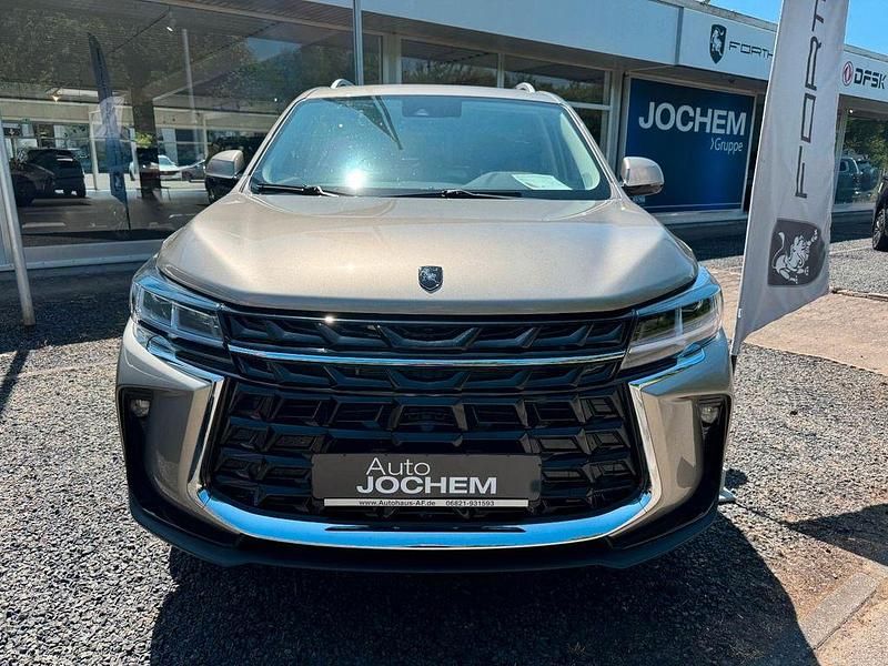 Neu DFSK Forthing 3 163 PS (119 kW) 2025 SUV