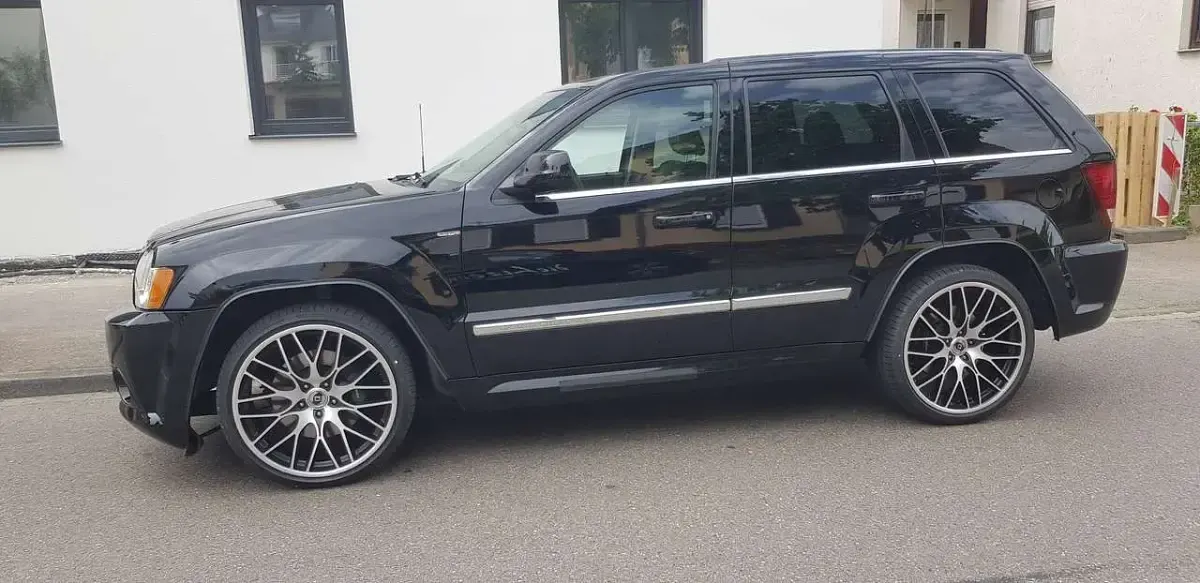 Gebraucht Jeep Grand Cherokee SRT8 480 PS (353 kW) 2007 Schwarz SUV