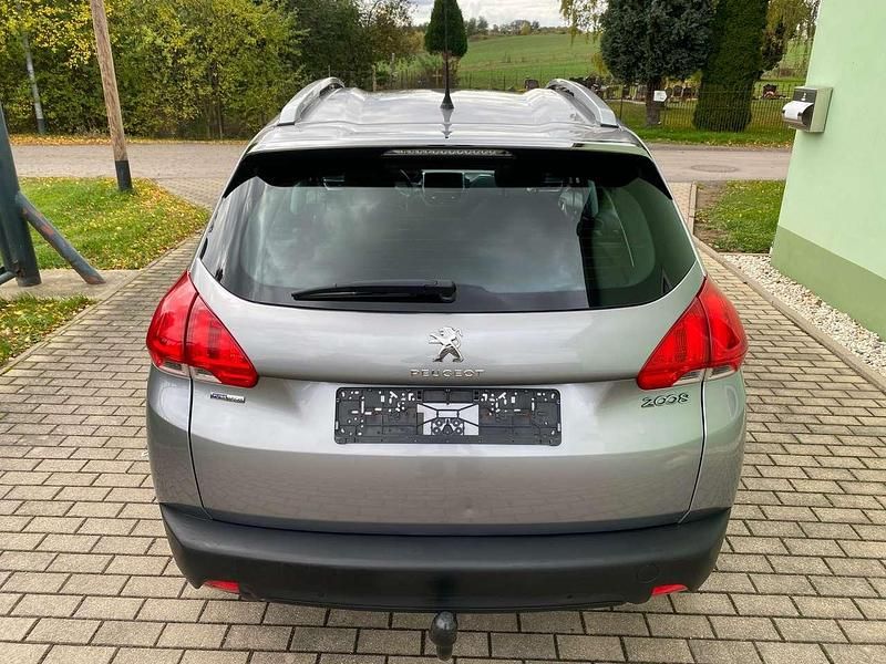 Gebraucht Peugeot 2008 Active 110 PS (80 kW) 2019 Lack grau artense/metallic SUV