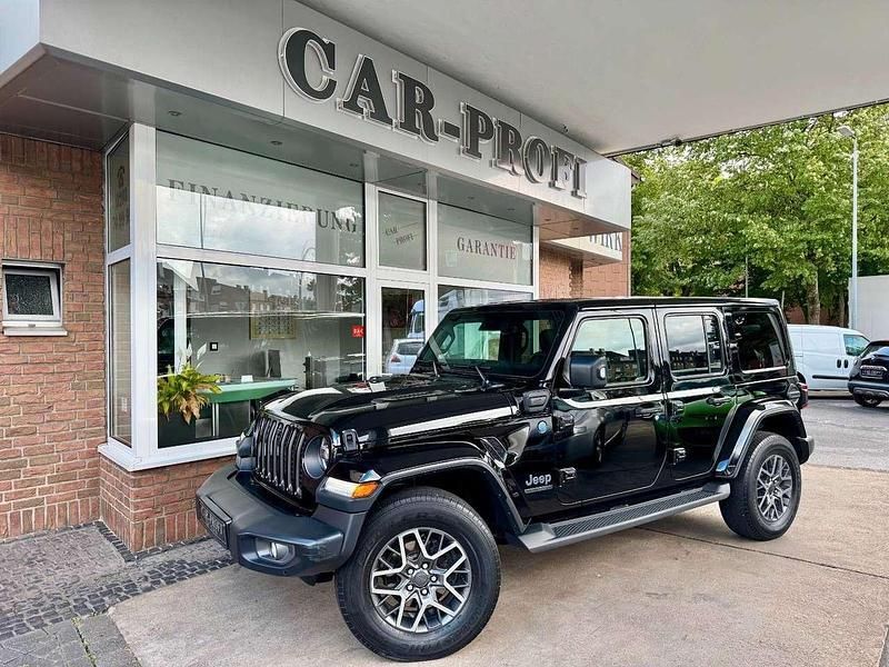 Black clear coat Gebraucht 2021 Jeep Wrangler Unlimited SUV | 41.890 € (Superpreis) - Bild 1/4