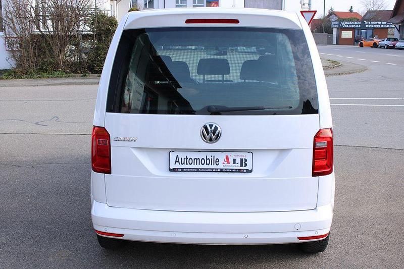 Usata VW Caddy 102 CV (75 kW) 2018 Bianco Monovolume