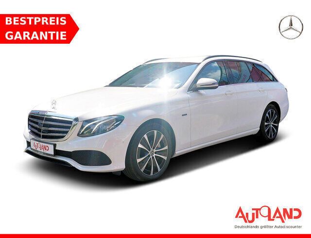 Weiss Gebraucht 2020 Mercedes E300 Kombi | 29.990 € (Fairer Preis) - Bild 1/4