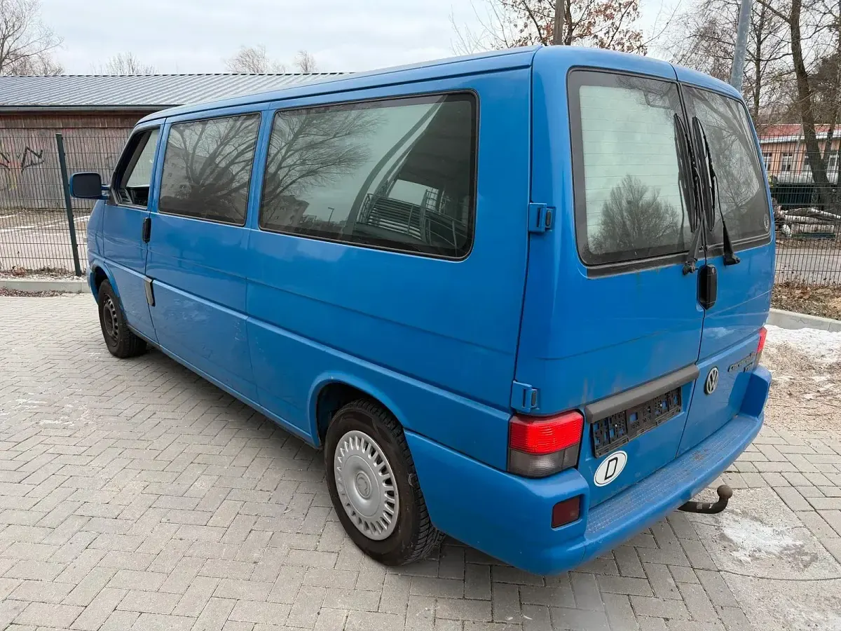 Gebraucht VW T4 102 PS (75 kW) 2000 Blau Van