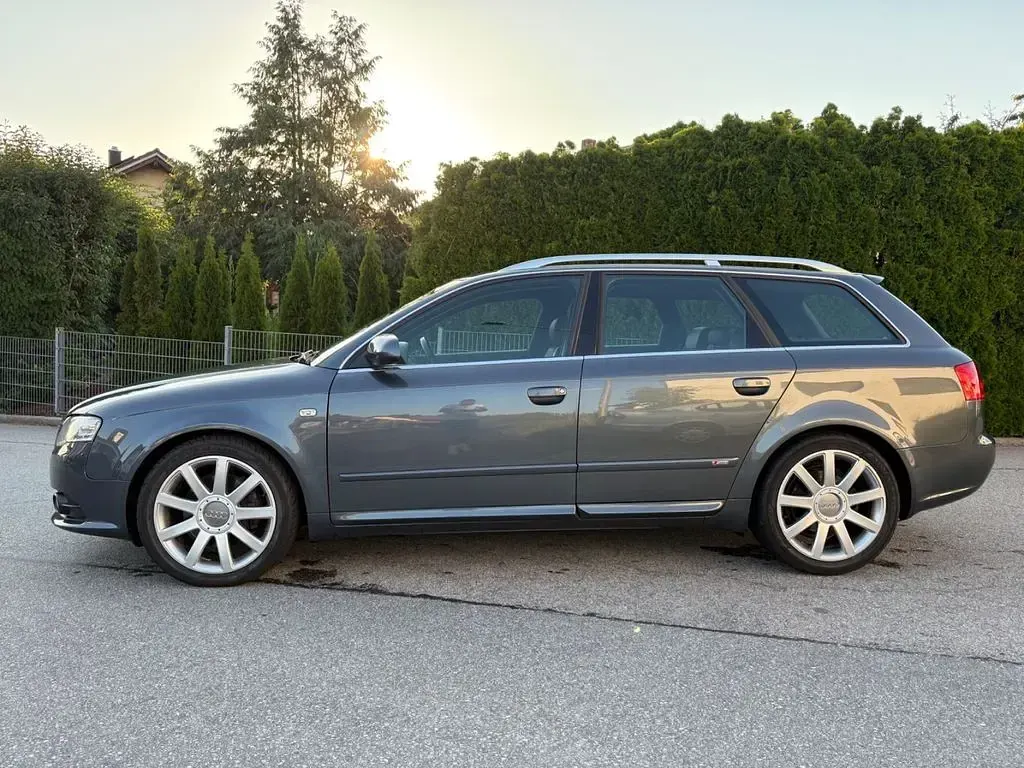 Gebraucht Audi A4 Comfort 232 PS (170 kW) 2006 Grau Kombi