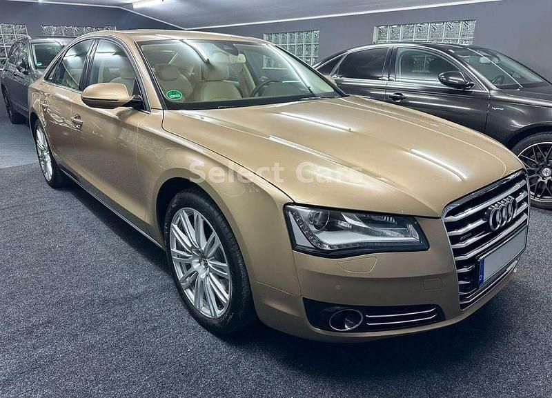 Gebraucht Audi A8 Ambiente 371 PS (272 kW) 2010 Gold Limousine
