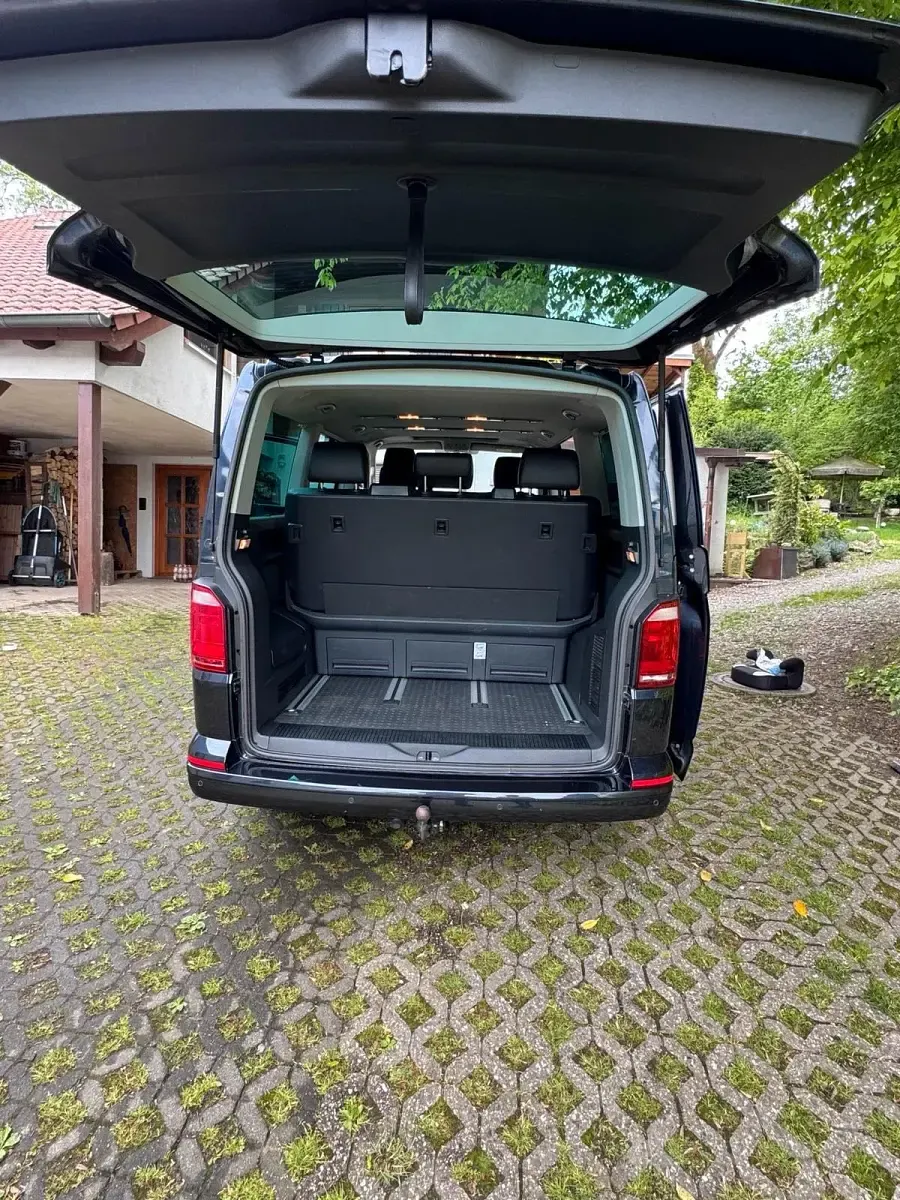 Gebraucht VW Transporter 150 PS (110 kW) 2016 Blau Van