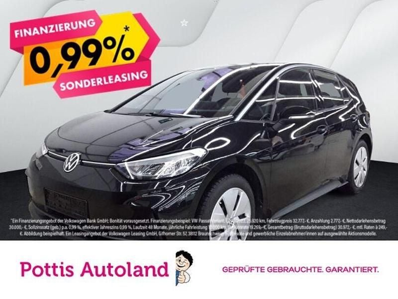 Schwarz Gebraucht 2024 VW ID.3 Pro Kleinwagen | 30.777 € (Guter Preis) - Bild 1/3