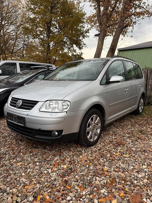 Silber Gebraucht 2005 VW Touran Van / Kleinbus | 2.400 € (Guter Preis) - Bild 1/4