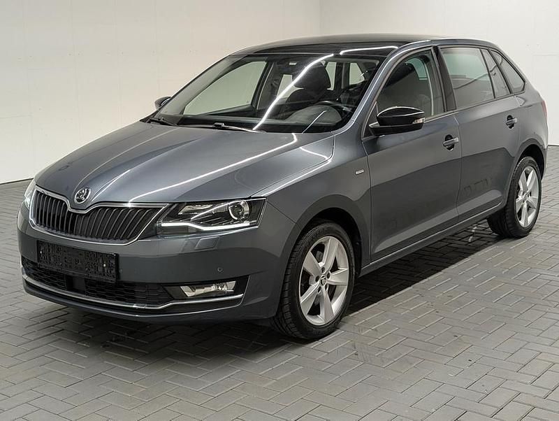 Grau (quarzgraumet.) Gebraucht 2019 Skoda Rapid Clever Limousine | 14.980 € (Fairer Preis) - Bild 1/4