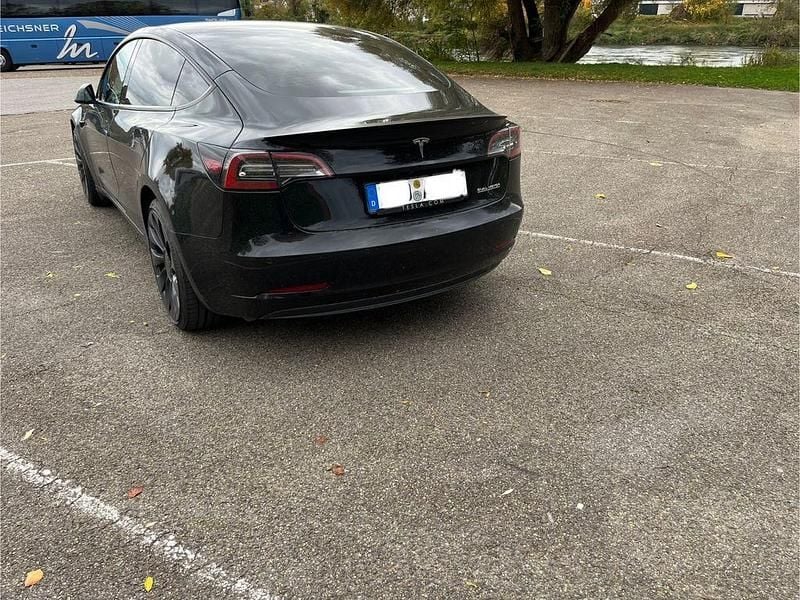 Gebraucht Tesla Model 3 377 kW (513 PS) 2022 Schwarz Limousine