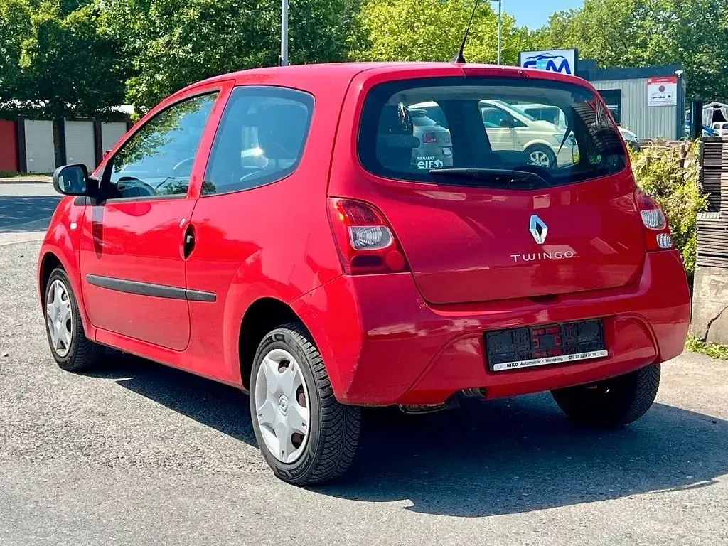 Gebraucht Renault Twingo 58 PS (42 kW) 2010 Rot Kleinwagen