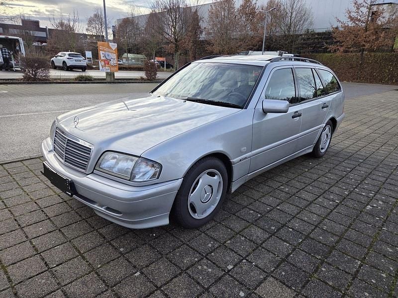 Gebraucht Mercedes C240 170 PS (125 kW) 1998 Silber Kombi