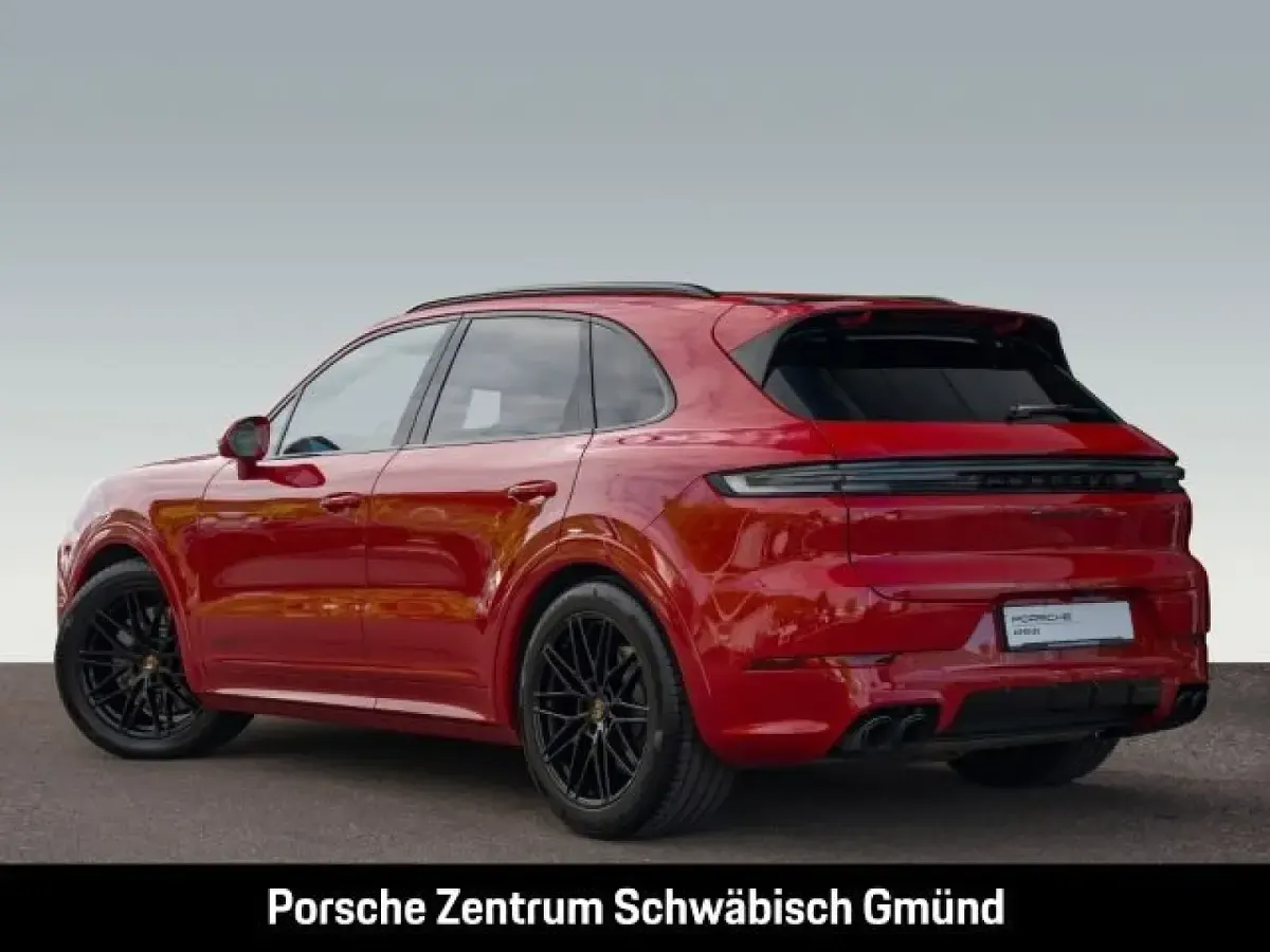Gebraucht Porsche Cayenne GTS 500 PS (367 kW) 2025 Rot SUV