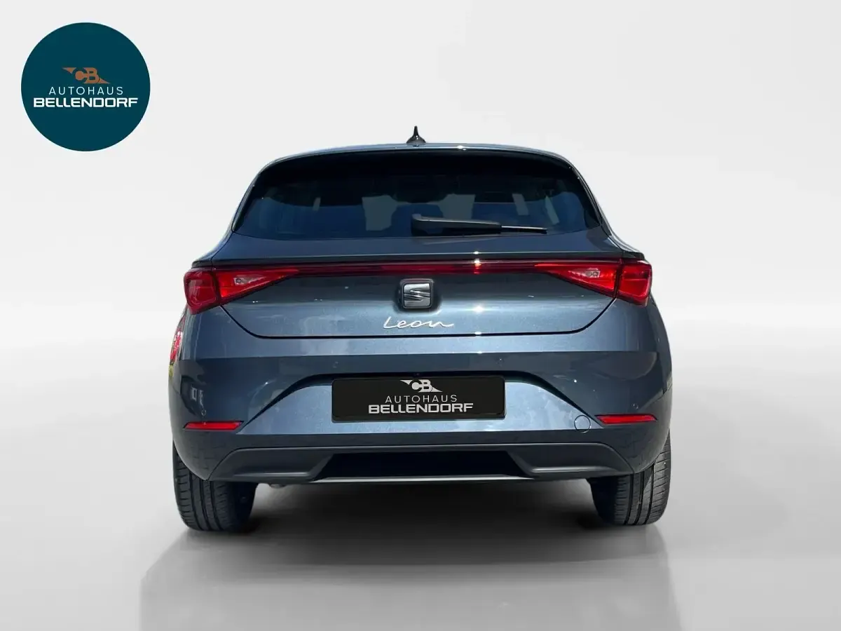 Occasion Seat Leon 150 ch (110 kW) 2025 Gris Berline