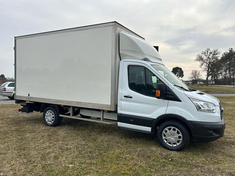 Gebraucht Ford Transit 177 PS (130 kW) 2017 Weiß