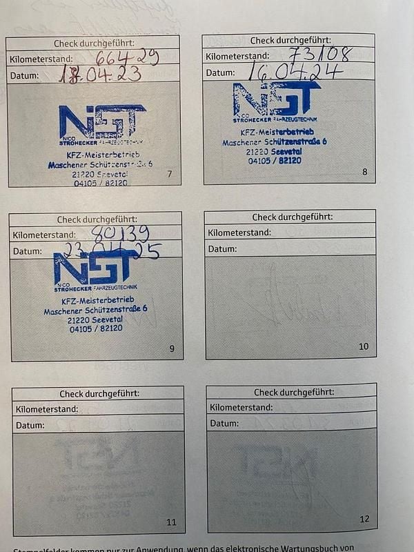 Gebraucht Toyota Verso Skyview Edition 147 PS (108 kW) 2016 Grau Van / Kleinbus