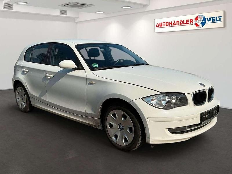 Gebraucht BMW 116 Advantage 116 PS (85 kW) 2009 Weiß Kleinwagen
