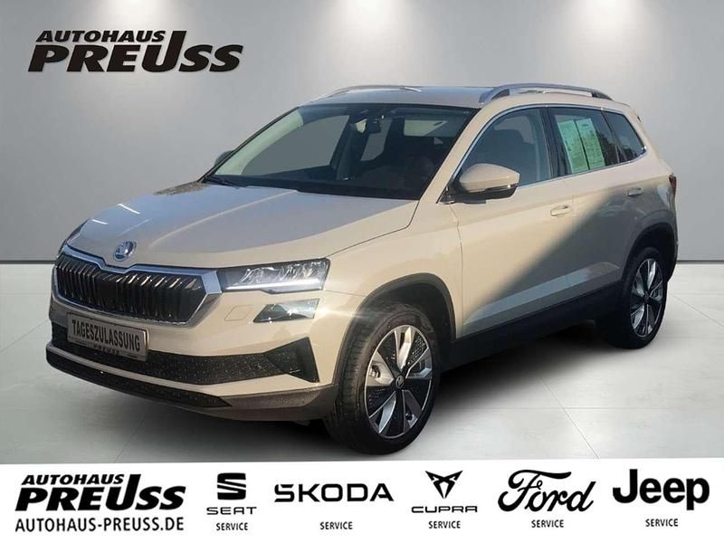 Steelgrau Neu 2025 Skoda Karoq Selection SUV | 37.555 € (Etwas zu teuer) - Bild 1/4