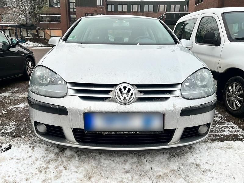 Gebraucht VW Golf V 125 PS (91 kW) 2004 Silber Kleinwagen
