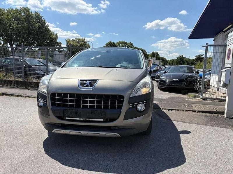 Vapor grey Gebraucht 2009 Peugeot 3008 Platinum SUV | 3.800 € (Fairer Preis) - Bild 1/4