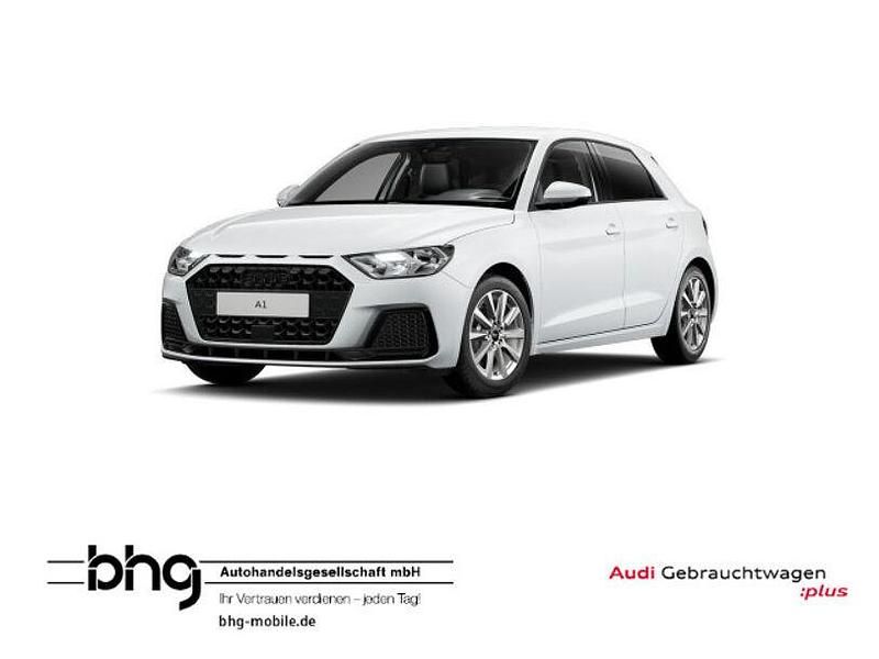 Gletscherweiß metallic Gebraucht 2025 Audi A1 Advanced Limousine | 22.430 € (Guter Preis) - Bild 1/3