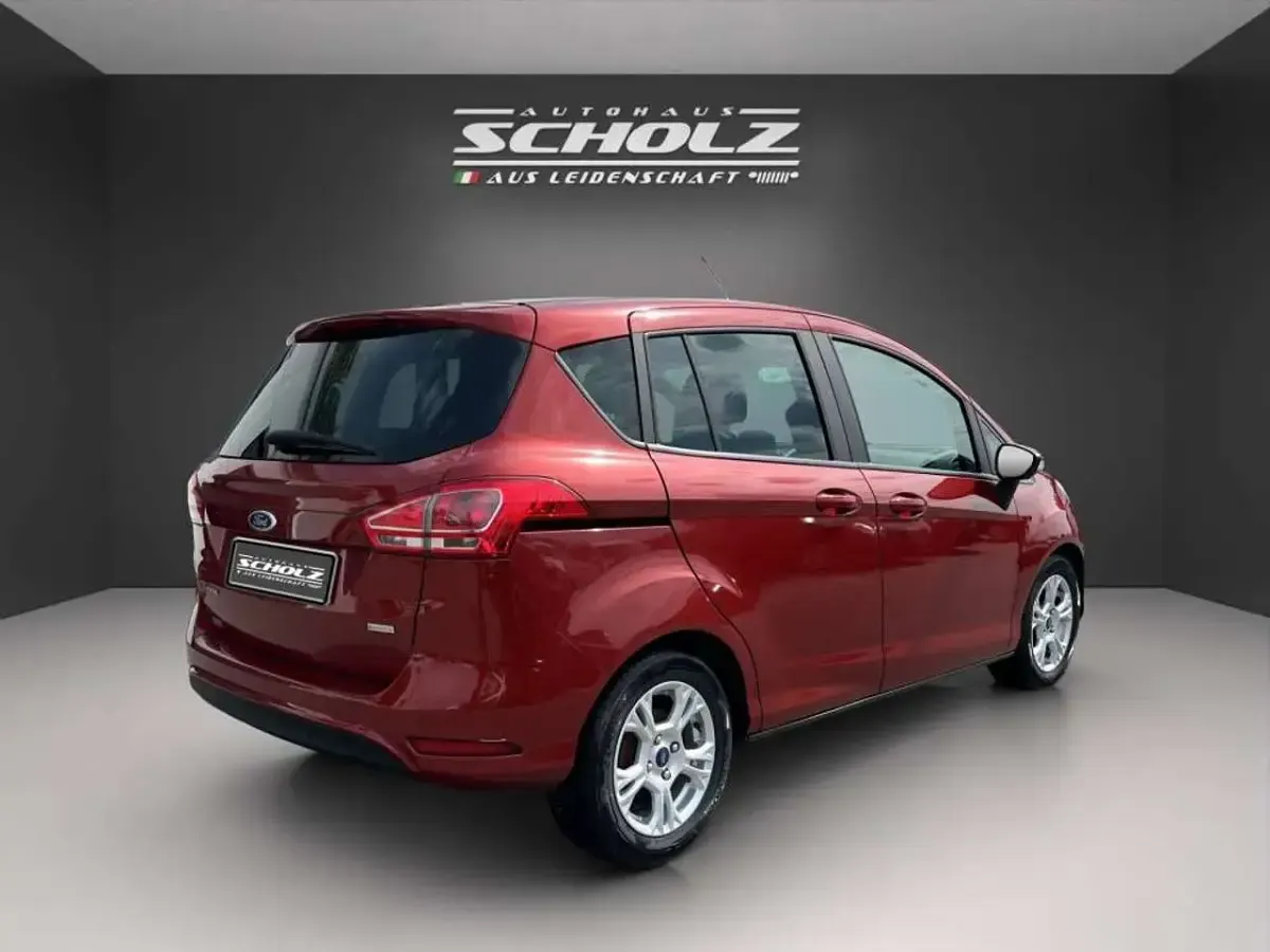 Gebraucht Ford B-MAX 101 PS (74 kW) 2015 Rot Van / Kleinbus