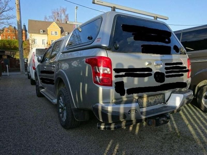 Gebraucht Mitsubishi L200 Top 181 PS (133 kW) 2017 Silber Pickup