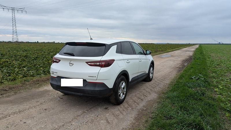 Gebraucht Opel Grandland X 130 PS (95 kW) 2018 Weiß SUV