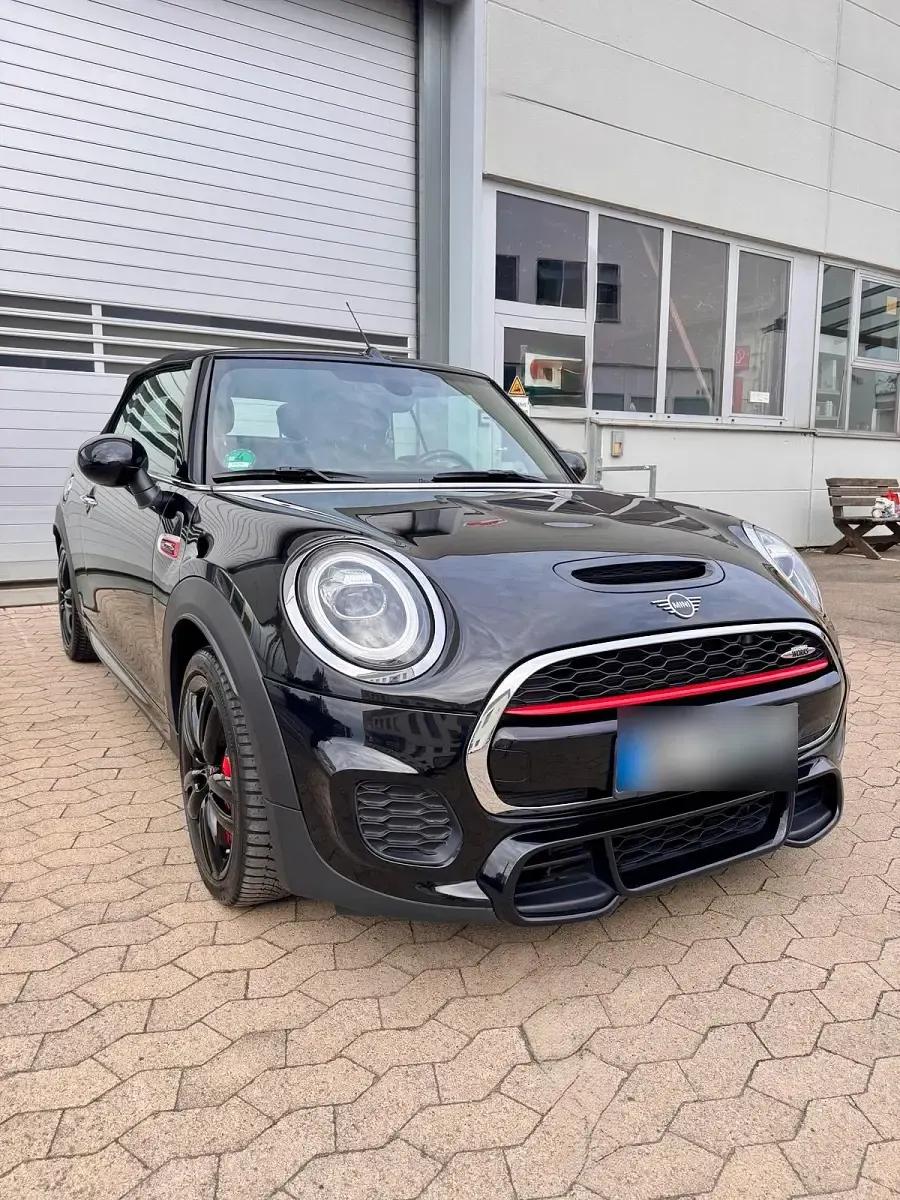 Gebraucht Mini John Cooper Works Cabriolet 231 PS (169 kW) 2019 Schwarz Cabrio