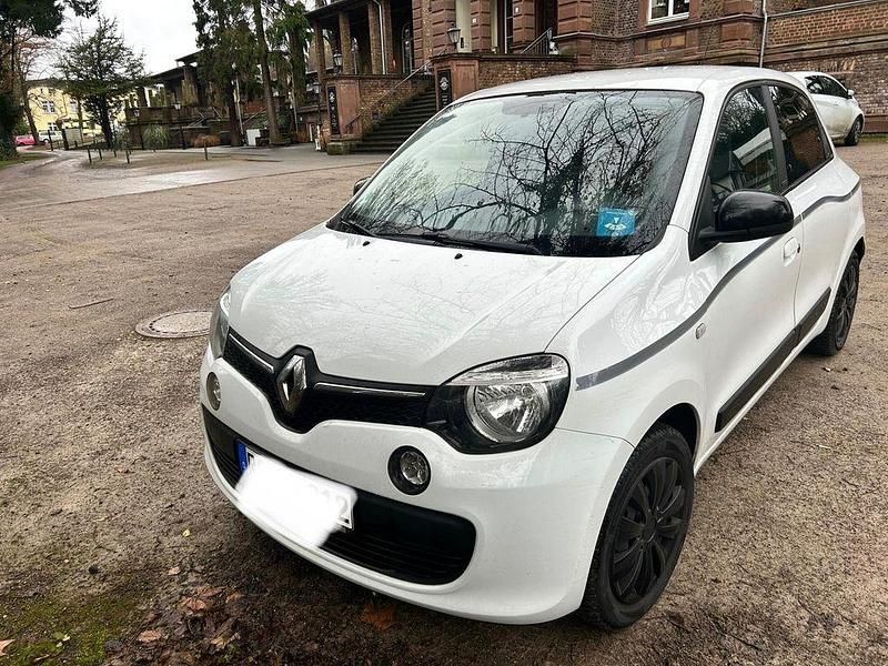Gebraucht Renault Twingo LIMITED 90 PS (66 kW) 2018 Weiß Kleinwagen