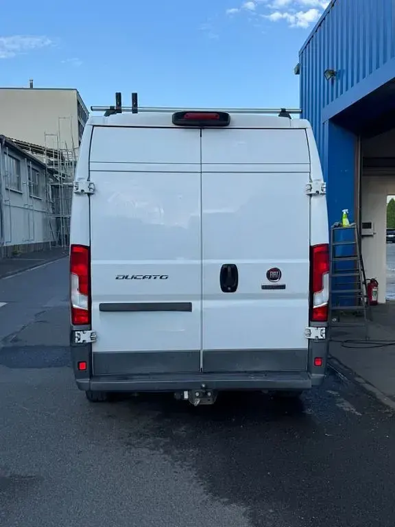 Gebraucht Fiat Ducato 131 PS (96 kW) 2016 Weiß Van