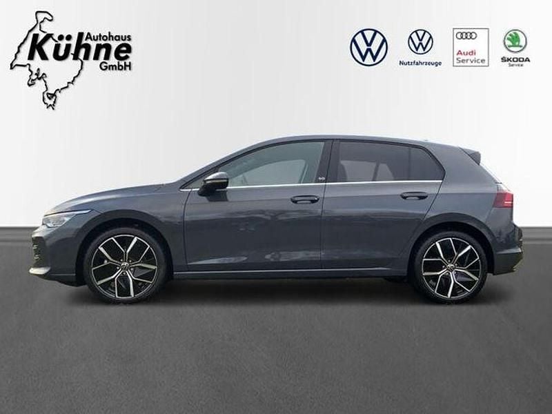 Gebraucht VW Golf VIII Edition 150 PS (110 kW) 2024 Schwarz Limousine