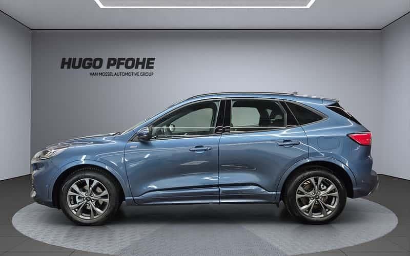 Gebraucht Ford Kuga ST-Line 150 PS (110 kW) 2023 Blau SUV