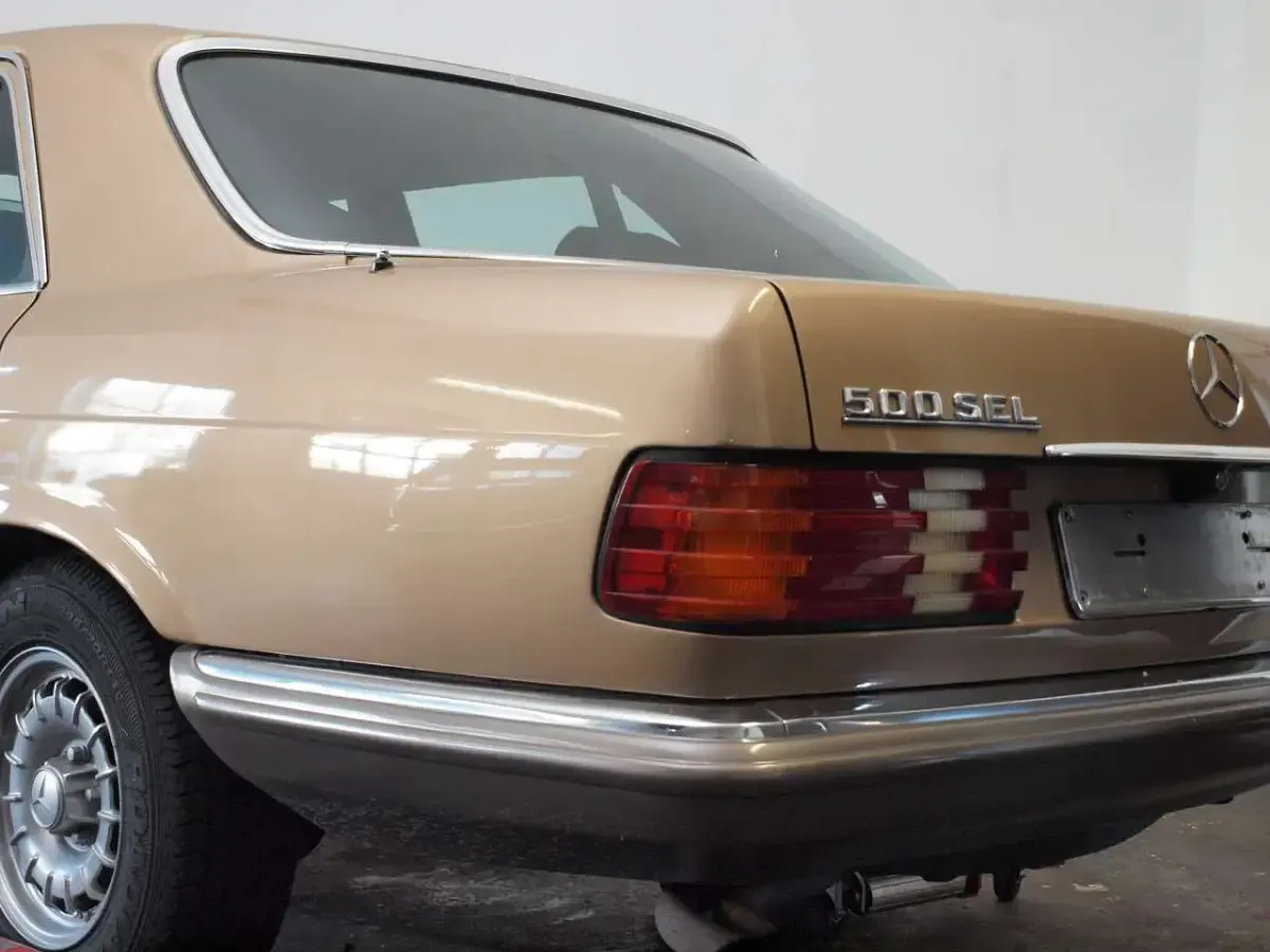 Gebraucht Mercedes 500 252 PS (185 kW) 1984 473 champagner Limousine