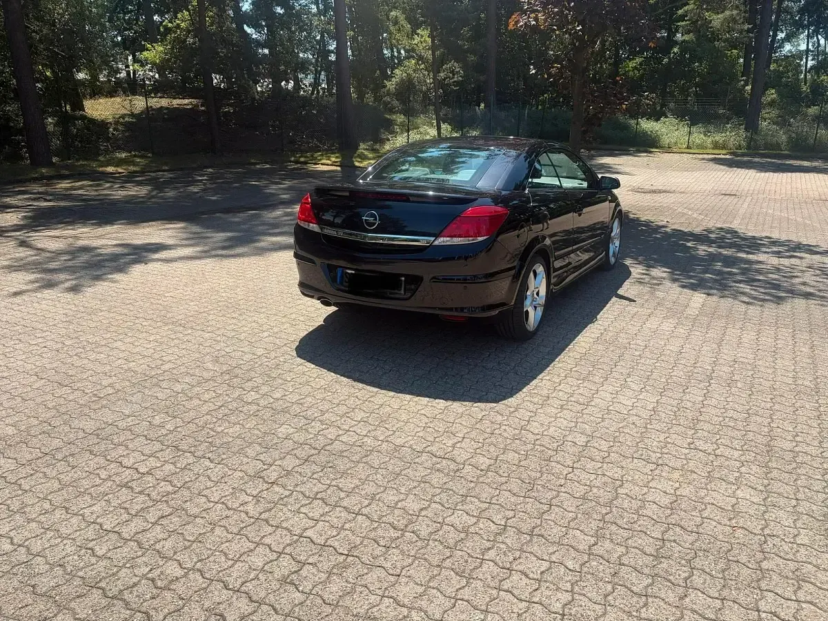 Gebraucht Opel Astra OPC 140 PS (102 kW) 2008 Schwarz Cabrio