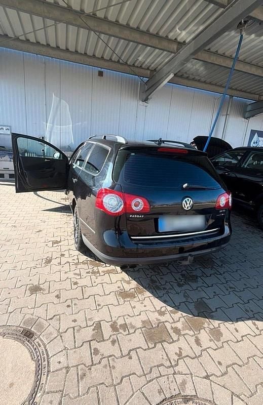 Usata VW Passat 140 CV (102 kW) 2009 Nero Station wagon