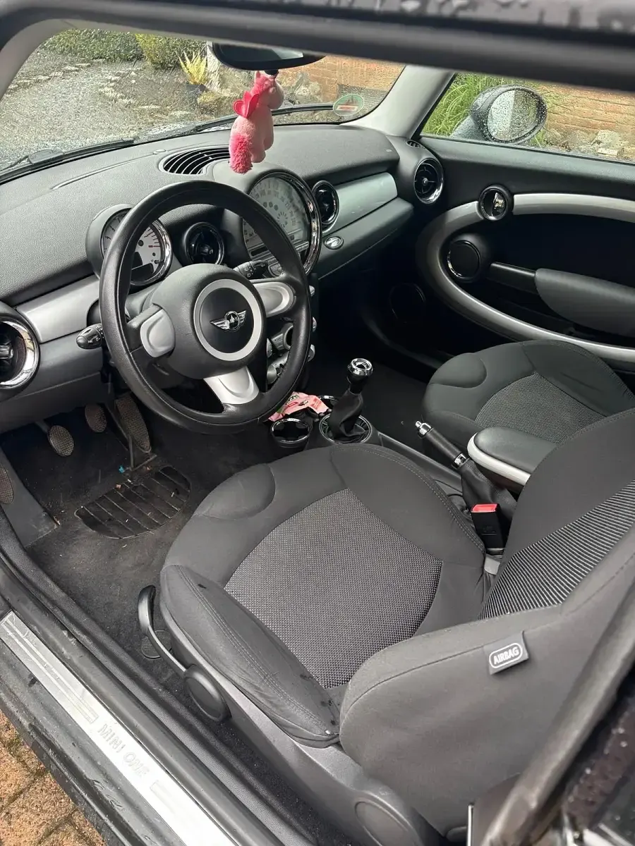 Occasion Mini ONE 95 PK (69 kW) 2008 Zwart Hatchback