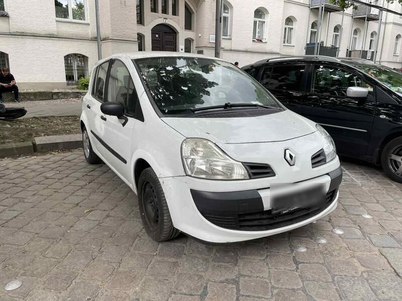 Weiß Gebraucht 2008 Renault Modus Van / Kleinbus | 600 € (Superpreis) - Bild 1/4