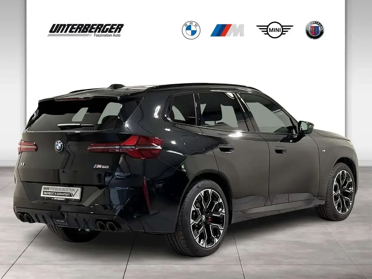 Gebraucht BMW X3 M 381 PS (280 kW) 2025 Saphirschwarz SUV
