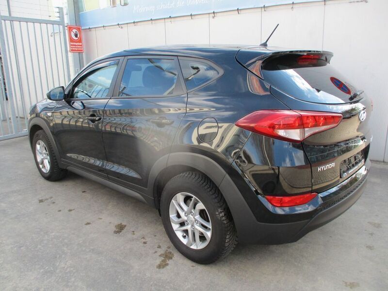 Gebraucht Hyundai Tucson Classic 132 PS (97 kW) 2015 Schwarz SUV
