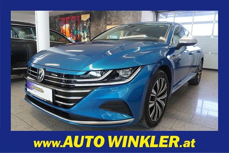 Blau Gebraucht 2022 VW Arteon Elegance Limousine | 24.750 € (Guter Preis) - Bild 1/4